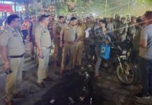 कानपुर कमिश्नरेट के पुलिस कमिश्नर रघुवीर लाल के निर्देश के तहत शहर में पुलिस का विशेष अभियान, डीसीपी दक्षिण ने किया पैदल गश्त